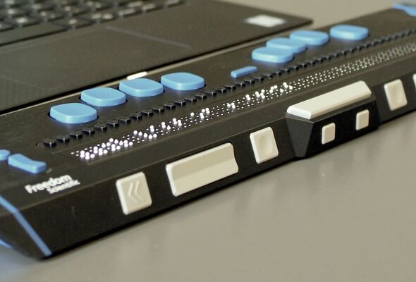 Tastaturerweiterung zur Bedienung u.a. von Webseiten