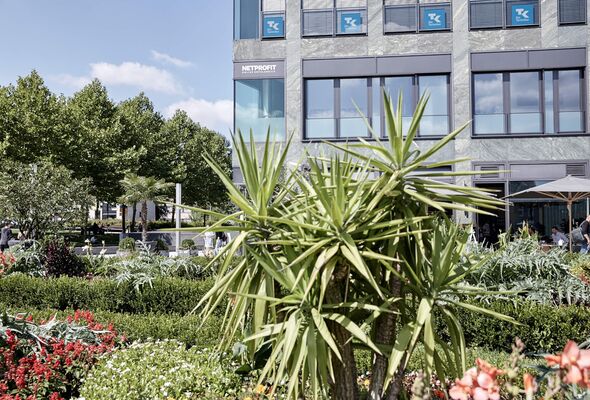 /assets/images/9/netprofit-buero-klostergarten-passau-02xhkpaxn9wg39h.jpg