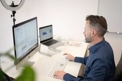 /assets/images/c/robert-agentur-videokonferenz-rchpbb1x3dkmytf.jpg